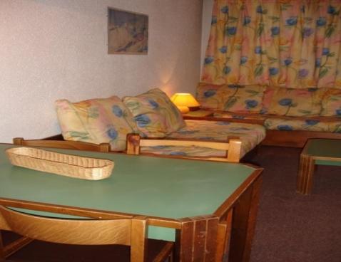 BOEDETTE D/324 - Les Menuires Reberty 1850