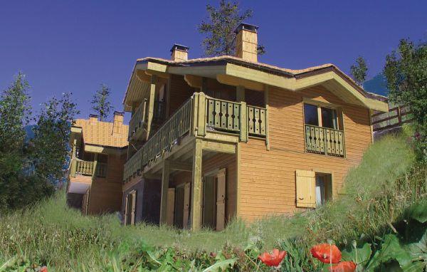 Isola 2000 FCA136 - Isola 2000