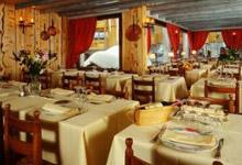 Hôtel La Potinière** en Petit Déjeuner - Courchevel 1850