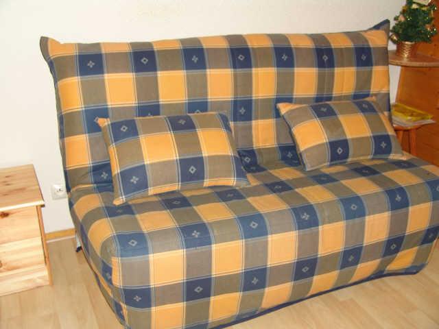 TOISON BLANCHE 47272 - Châtel