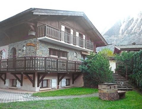 Laissa Faire - Chamonix Les Praz