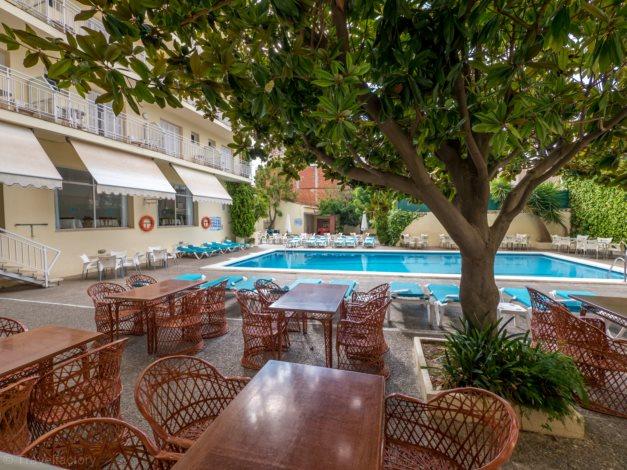 Hôtel Checkin Pineda 3* - Pineda de Mar