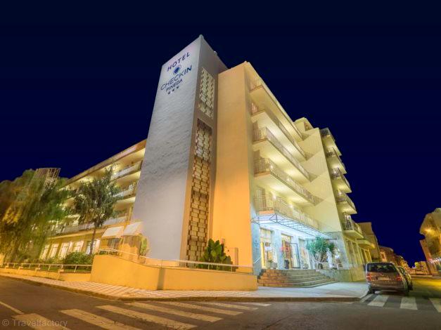 Hôtel Checkin Pineda 3* - Pineda de Mar