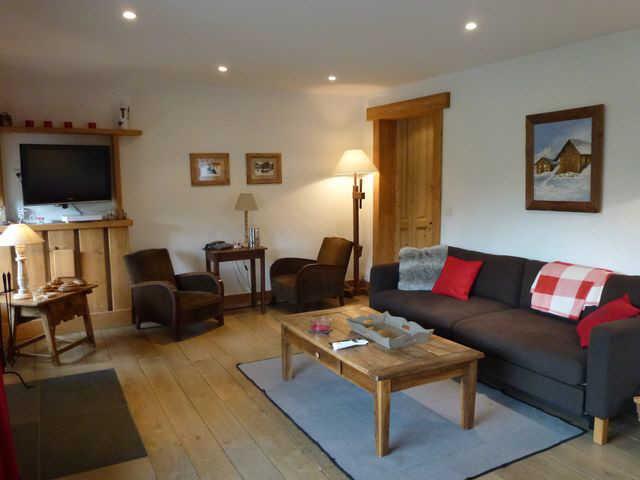 RIANTE COLLINE HAUT 53472 - Megève