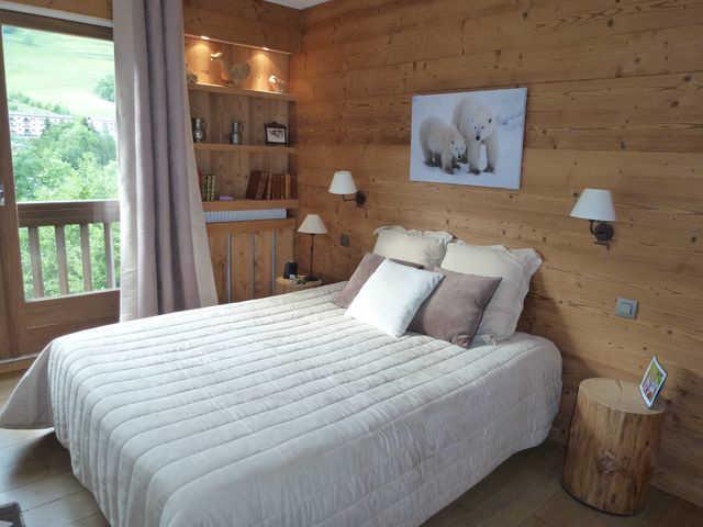 RIANTE COLLINE HAUT 53472 - Megève