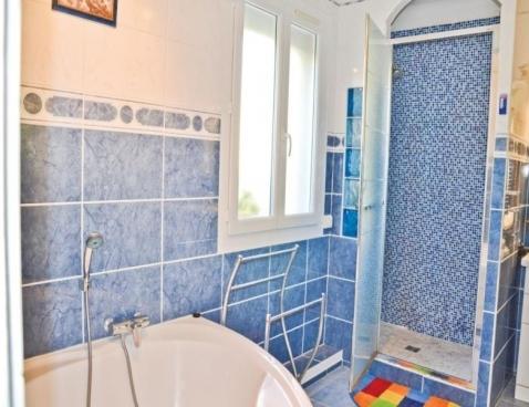 Les Angles - Les Angles