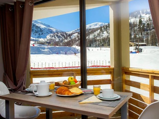 Le New Chastillon - Isola 2000