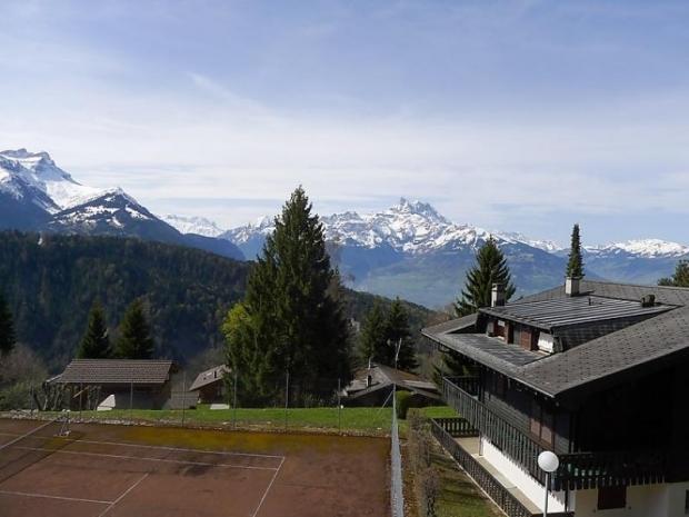 Regina C 3&4 - Gryon