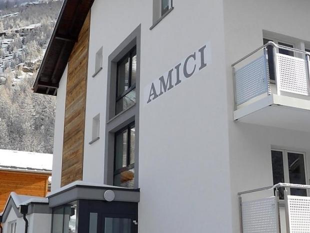 Amici - Saas - Grund