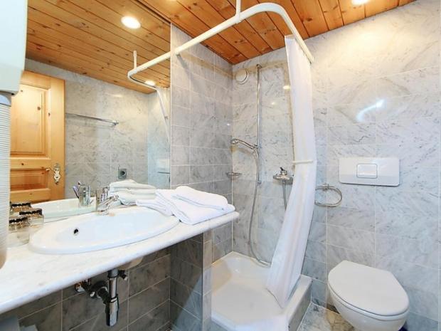 Le Bristol A25 - Gryon