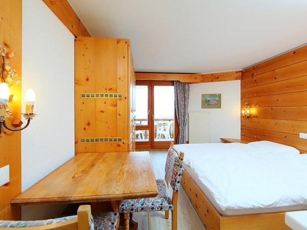 Le Bristol A25 - Gryon