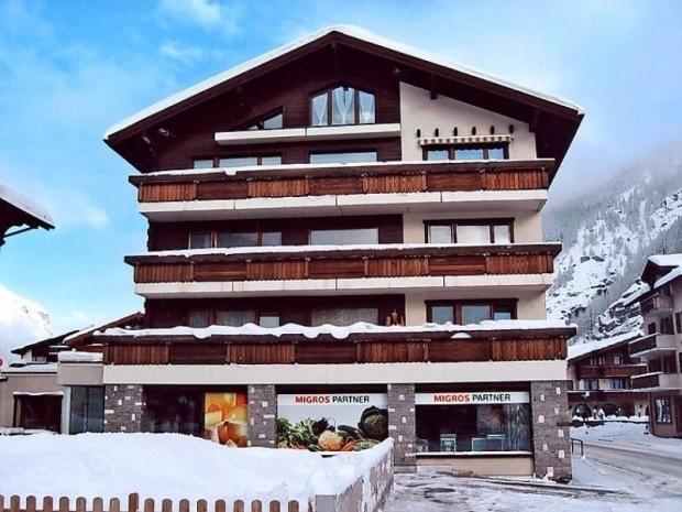 Sportina - Saas - Grund