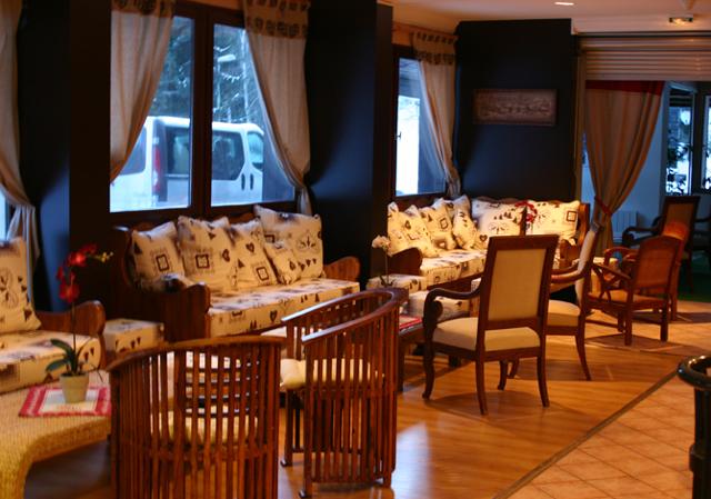 ~ Hôtel Le Cretet** ~ - Doucy