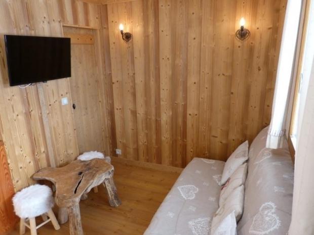 VICTOR SUN - La Clusaz