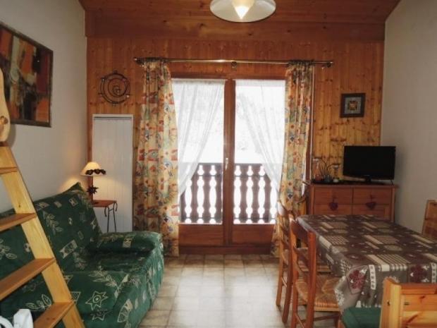 LES MYRTILLES - Châtel