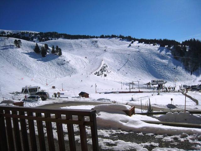 Grand T3 au pied des pistes, 2 chambres, bien équipé avec lave-linge, Chamrousse 1650 FR-1-340-115 - Chamrousse