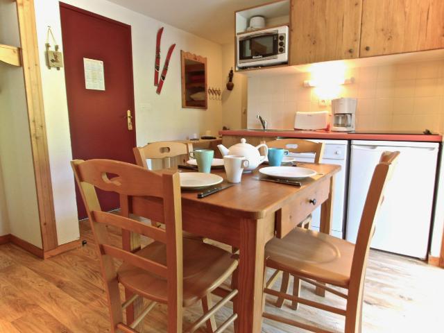 Esprit chalet pour cet appartement proche de toutes commodités - Chamrousse