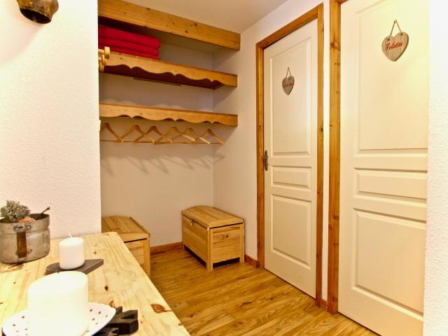 Esprit chalet pour cet appartement proche de toutes commodités - Chamrousse