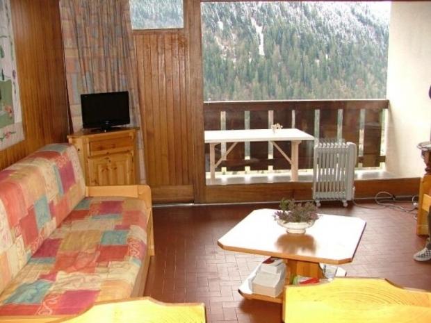 LES SEILLES - Châtel