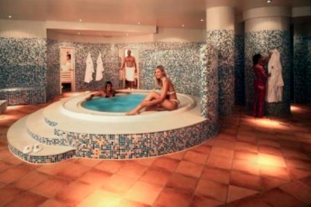 Hôtel & Spa Golden Bahia De Tossa 4* - Tossa de Mar