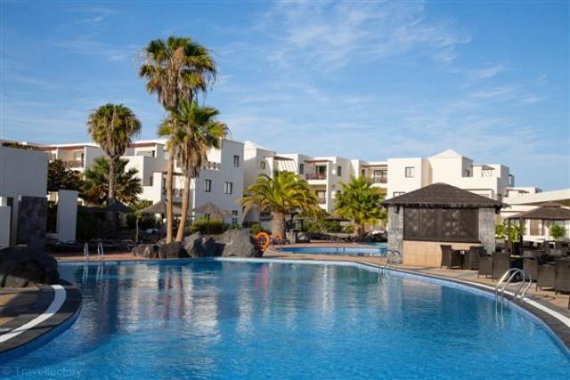 Vitalclass Lanzarote Sports & Wellness Resort 4* - Costa teguise