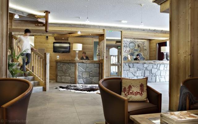 Hôtel ~ Alpen Roc *** - La Clusaz