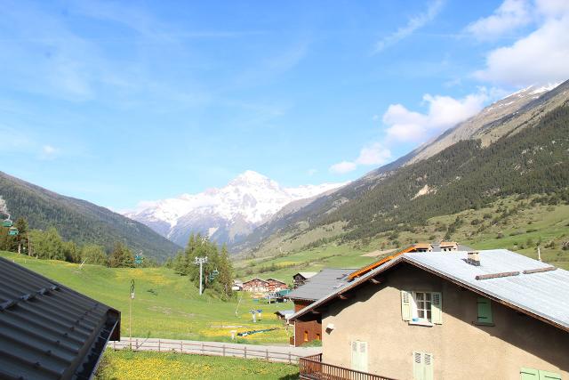 Appartements Saint Genix - Val Cenis Lanslevillard