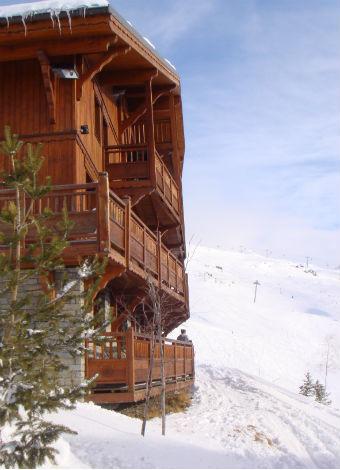 Résidence Les Chalets du Soleil Authentiques. ACHAT FERME - Les Menuires Reberty 2000