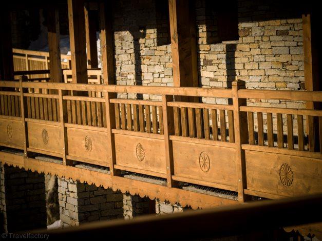 Résidence Les Chalets du Soleil Contemporains. ACHAT FERME - Les Menuires Reberty 2000