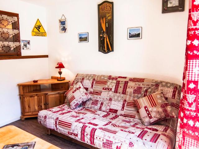 residence 4 personnes Confort FR7370.800.81 - Le Corbier