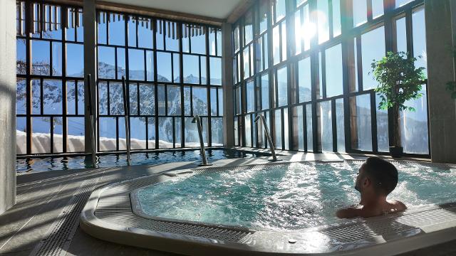 Hôtel Alparena 4*