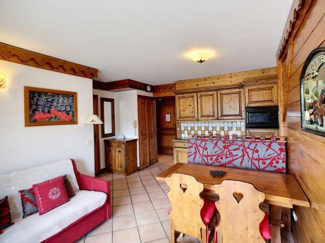 LES ALPAGES DE REBERTY Chalet Danaibes N°3 3 Pièces 37m² 2 chambres 6 pers expo sud