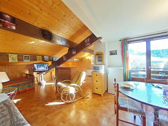 Appartement Jalouvre CH240-3E