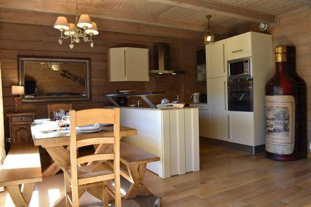 Appartement Hameau Des Biches MRB380-014