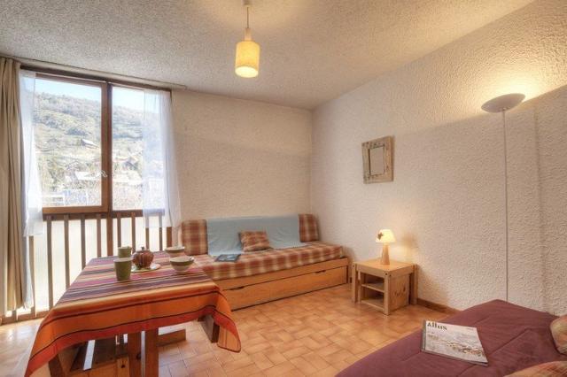 Appartement Eterlous CHA380-0214