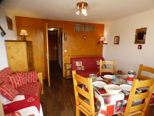 Studio cabine 26 m², orienté SUD, classé 2**