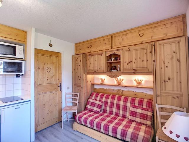 CARLINES I 3 - Joli studio cabine 4 pers ski aux pieds