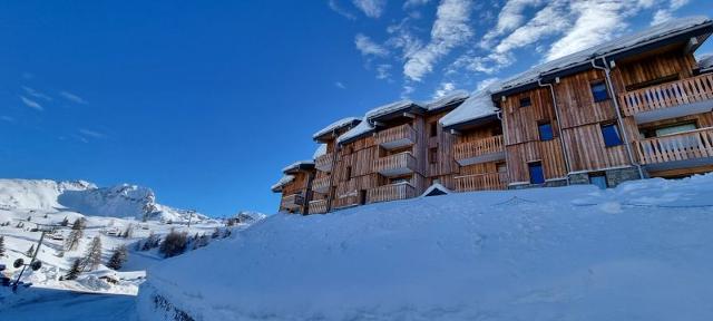 Flats SQUAW VALLEY