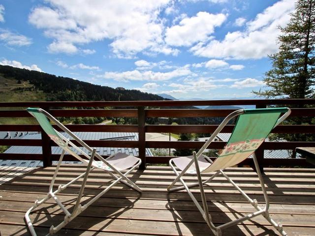 1er étage d'un chalet avec grande terrasse plein sud