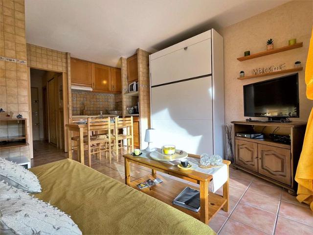 Appartement Bois D'aurouze Costebelle DEV100-10542