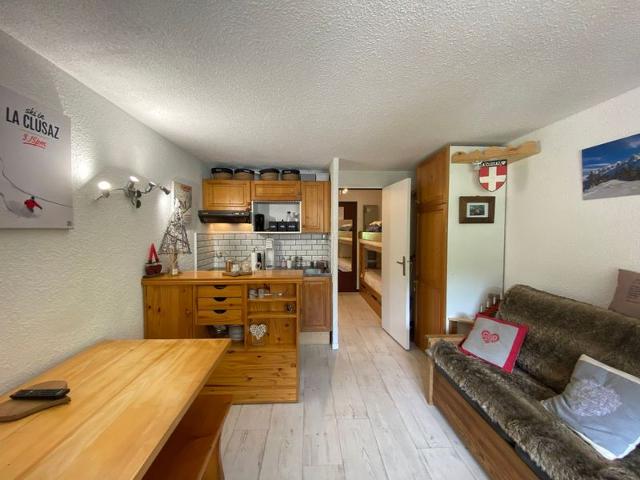 Joli Studio avec coin montagne. Ski au pied. Parking. WIFI