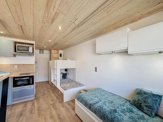 ARAVIS R09 - Agréable studio 4 pers, 22m² , expo sud, aux pieds des pistes et des commerces