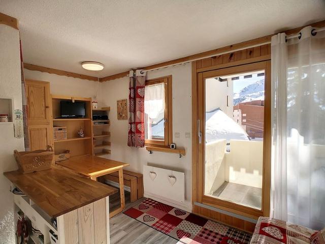 Studio Les Menuires, 1 pièce, 4 personnes