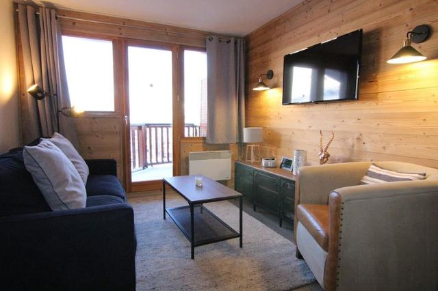 Appartement Ours Blanc ADH197-1243