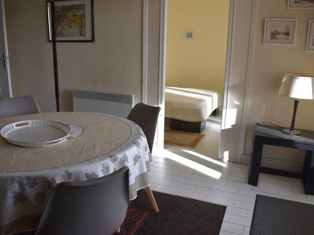 Appartement Font-Romeu-Odeillo-Via, 3 pièces, 6 personnes