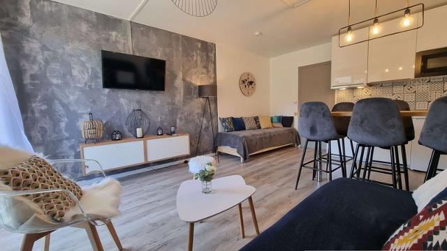 Appartement Bois D'aurouze Costebelle DEV100-20333