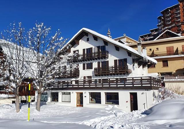 Résidence Lagrange Vacances Le Snoroc - Daddy Pool 3*