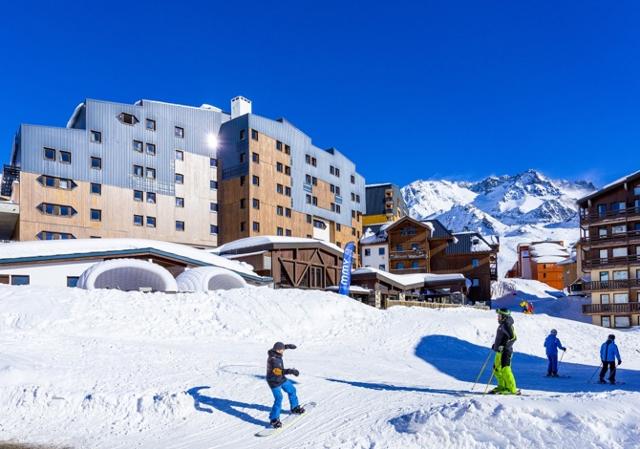 Hotel Club MMV les Arolles 4*