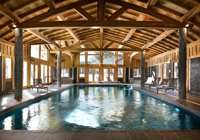 Résidence CGH & SPA - Résidence Boutique Le Hameau de Pierre Blanche 5*