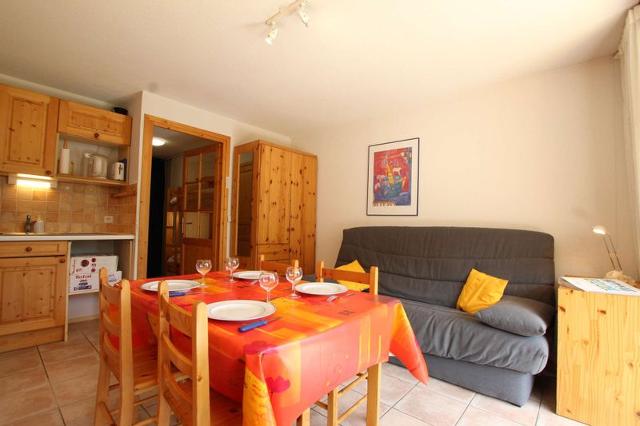 Appartement Clos CHA110-A012